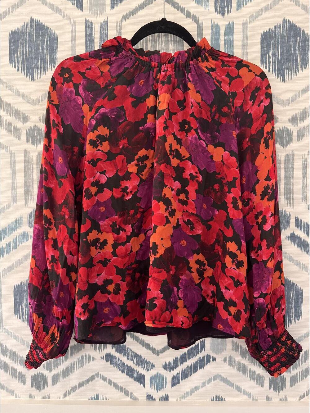 Saylor Beck Blouse